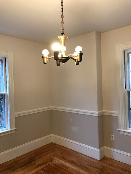 Building Photo - 35 Boylston St