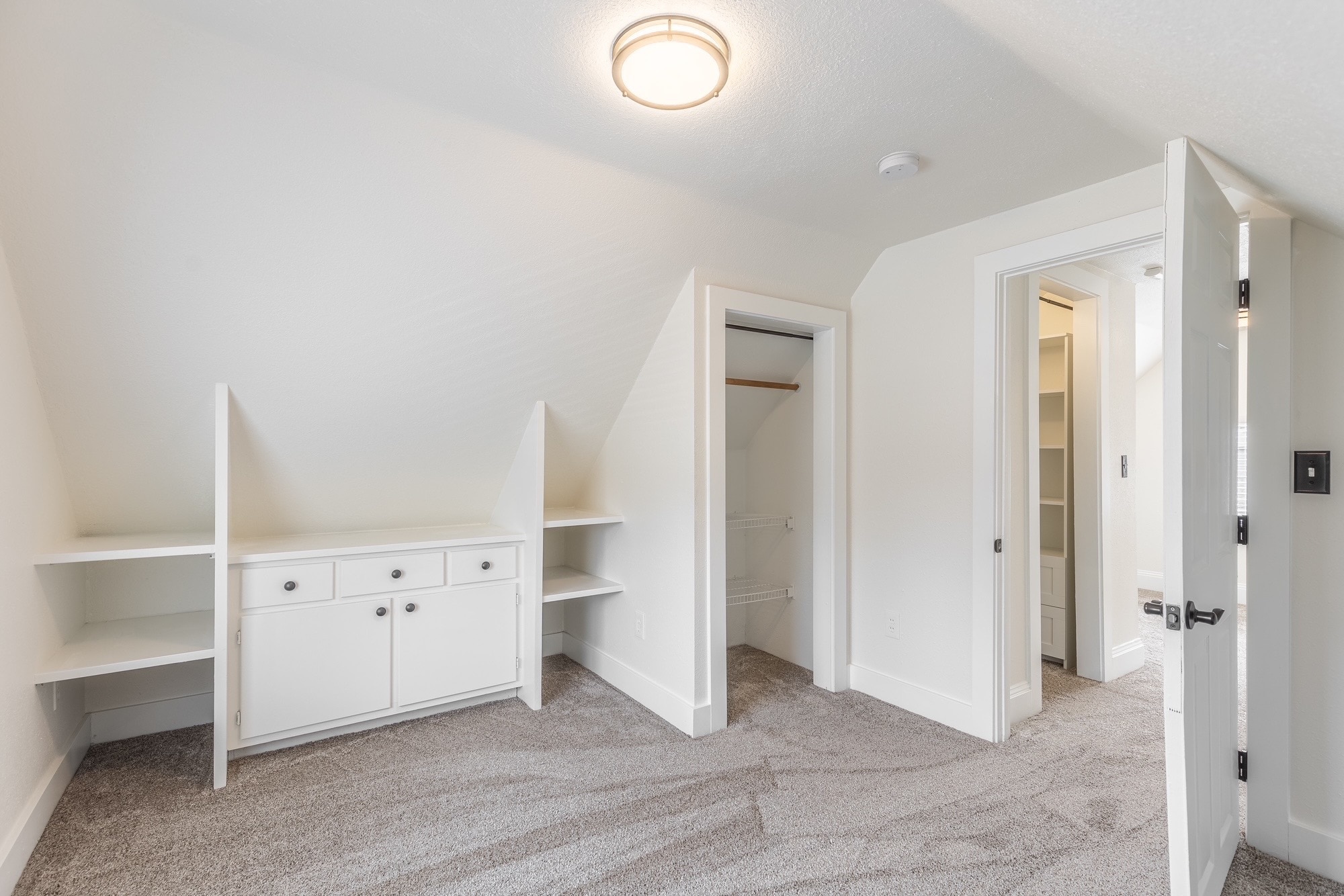 Room 3 - 1144 SE 85th Ave