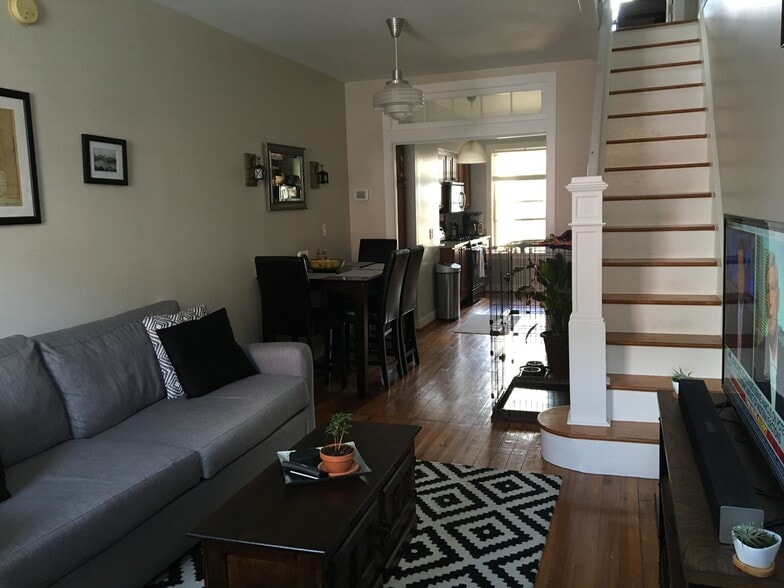 Living/Dining - 135 N Belnord Ave