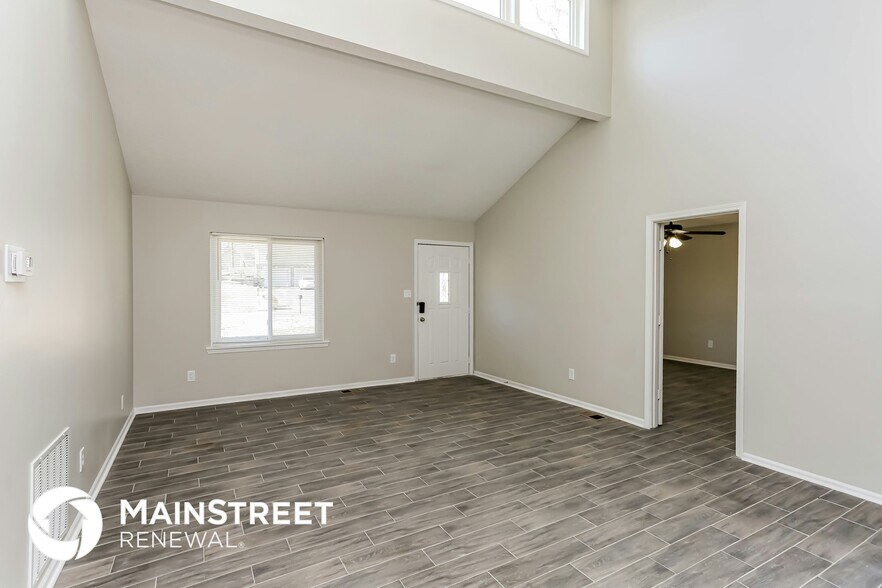Building Photo - 3056 Gwinnstone Cir SW