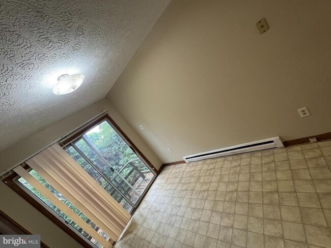 Building Photo - 512 Allston Cir