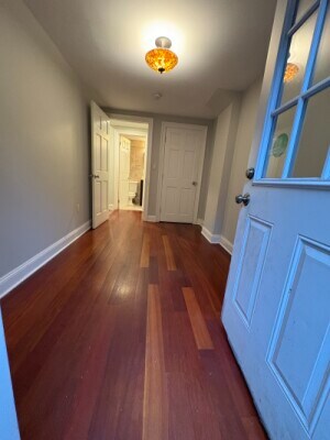 Building Photo - 106 E Brookline St