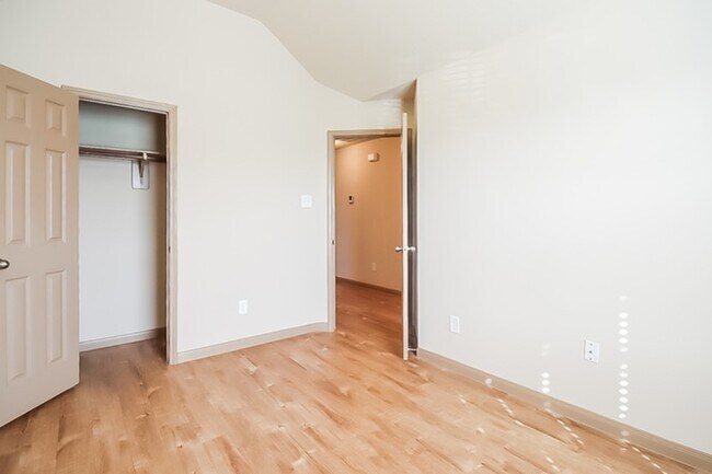 Building Photo - 5730 Long Arbor Ln