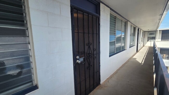 Building Photo - Pearl Ridge 2 Bedroom at Harbor Vista.