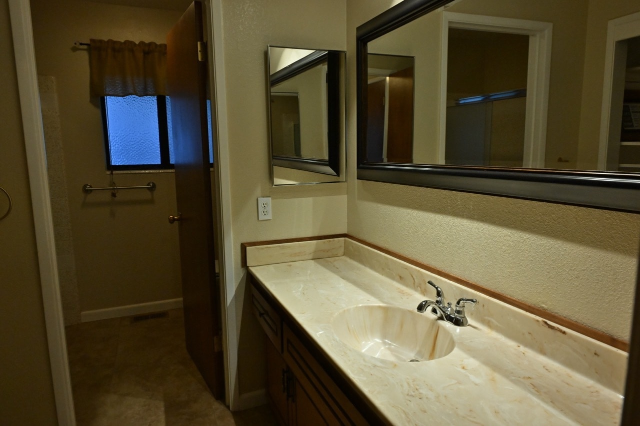 Building Photo - 2742 Romer Blvd