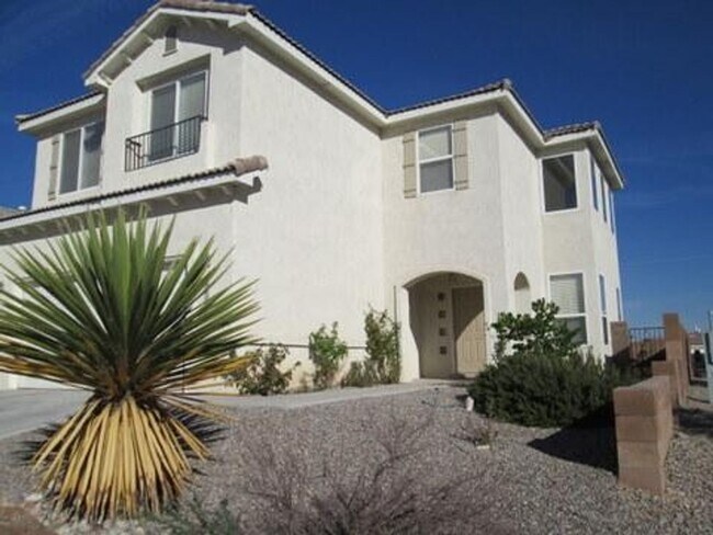 Primary Photo - 4 Bedroom 2.5 Bath Home Far North West Alb...
