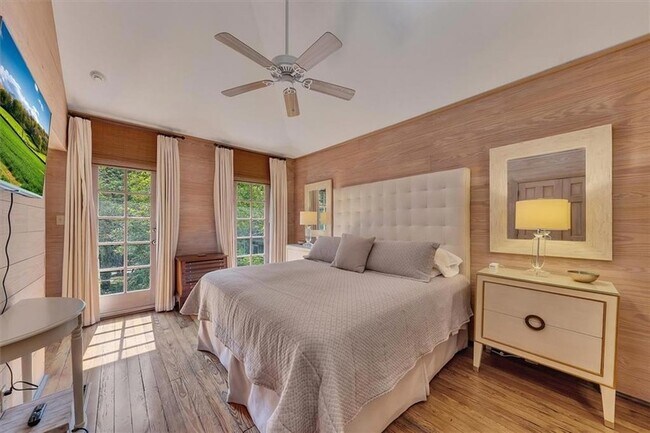 Building Photo - 2538 Parkside Dr NE