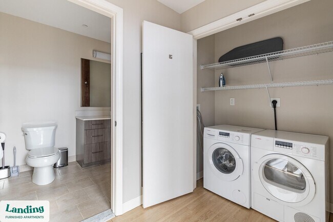 Building Photo - 275 Winchester Ave