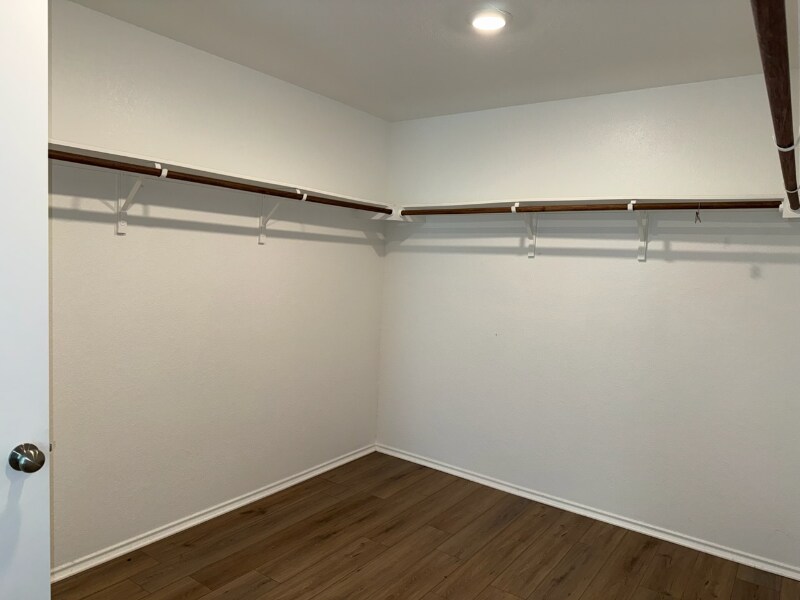 Building Photo - 404 Golden Grove Pkwy