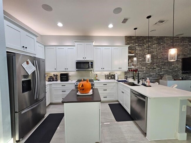 Building Photo - 8552 Powder Ridge Trail