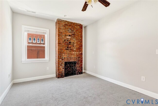 Building Photo - 712 N 24th St