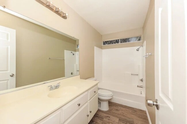 Building Photo - 8775 Buckeye Ct