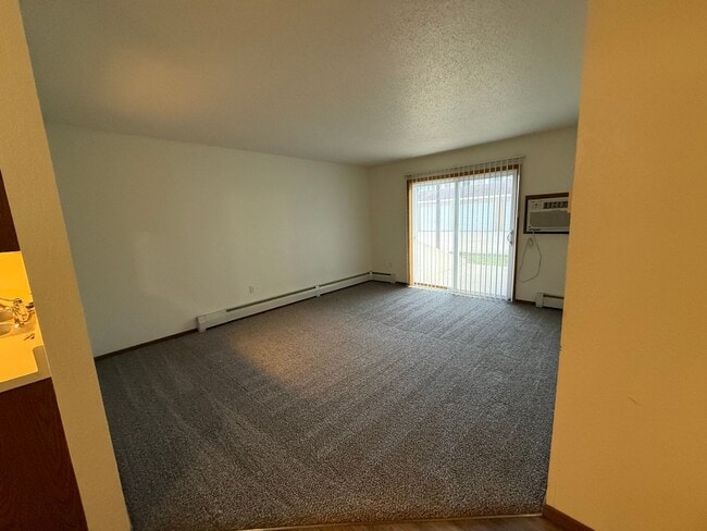 Interior Photo - Parkwest