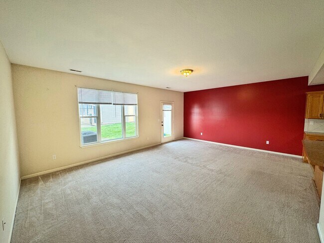Building Photo - 1214 Dustins Way