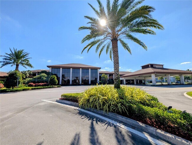 Building Photo - 850 SW 133rd Terrace