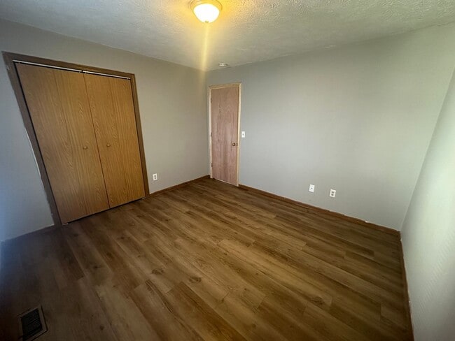 Building Photo - 1303 W Taylor St