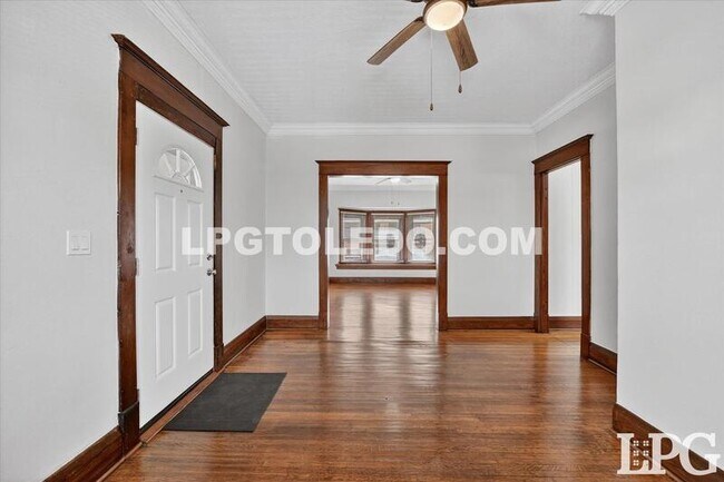 Building Photo - 414 Platt St