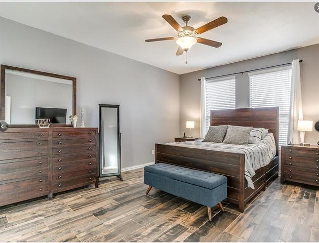 Building Photo - 5825 Valley Haven Way