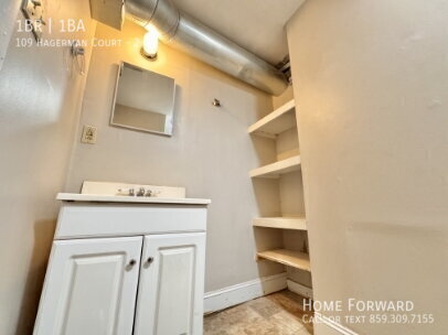 Building Photo - 109 Hagerman Ct