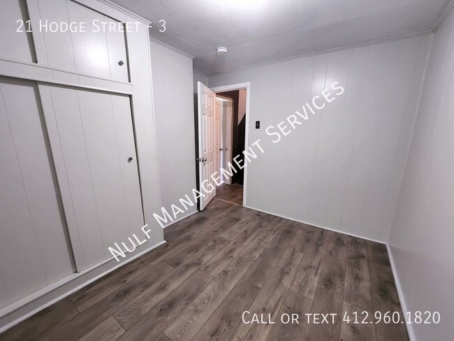 Building Photo - 2 Bed, 1 Bath unit in Oakland