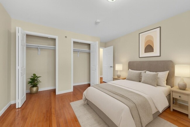 Building Photo - 179 Newark Ave