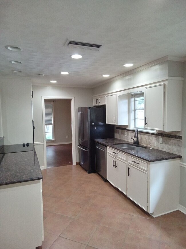 Building Photo - ****SHREVE iSLAND****