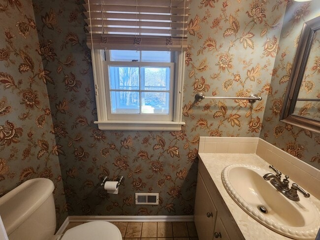 Building Photo - 4-Bedroom Home in Boonsboro Area - Lynchburg, VA