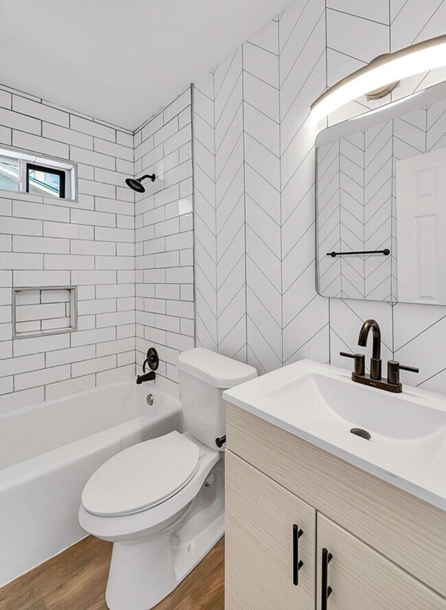 Building Photo - 5311 Tennyson Dr