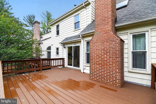 Building Photo - 7435 Crestberry Ln