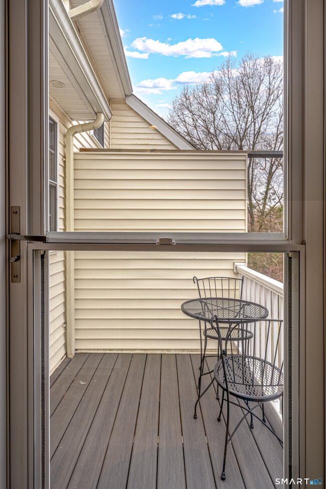 Building Photo - 280 Old Lambert Rd