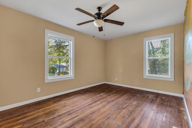 Building Photo - 1212 Carraway St