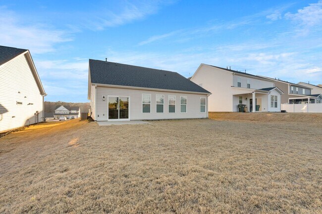 Building Photo - Beautiful 4 Bedroom Home