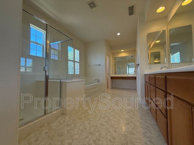 Building Photo - 2099 Frank Blondin Ln