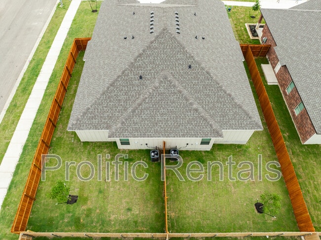 Building Photo - 5103 Rose Petal Ct