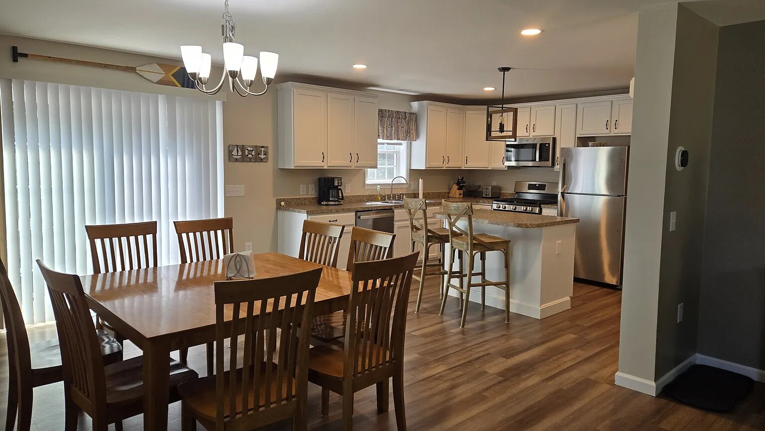 Spacious kitchen with seating at island and a table for 8. - 17 Ryswick St