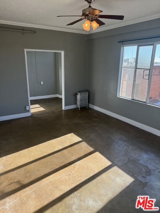 Building Photo - 5217 Hollywood Blvd