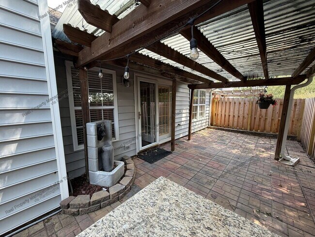 Building Photo - 3925 Cobblestone Bend Dr