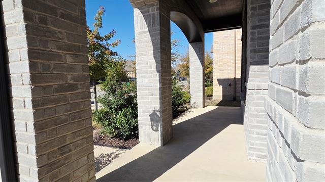 Building Photo - 1922 Renwick Dr