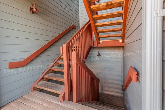 Building Photo - Beautiful 2- Bedroom near Miramont Park!