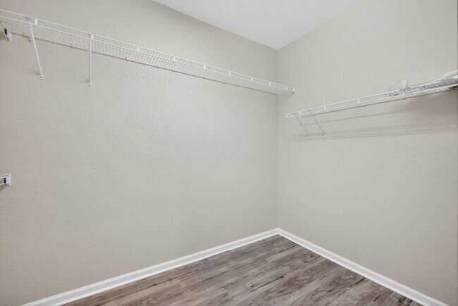 Building Photo - 2237 Newport Isles Blvd