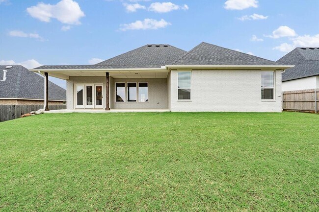 Building Photo - 8732 Beechgrove Dr