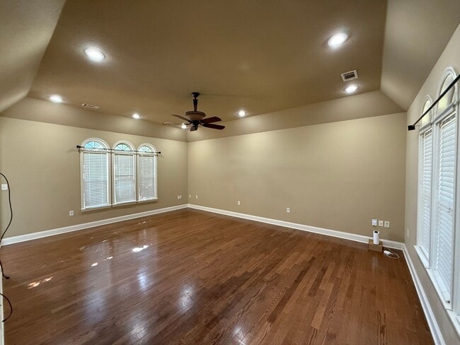 Building Photo - 2520 Granite Pointe