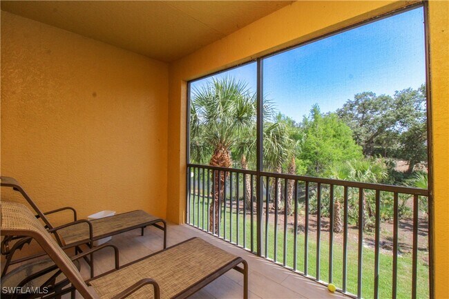 Building Photo - 12240 Toscana Way