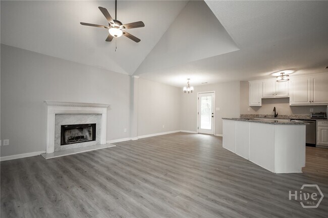 Building Photo - 2400 Rays Church Rd