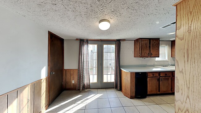 Building Photo - Lovely 3 Bedroom 1.5 Bathroom in Edmond Sc...
