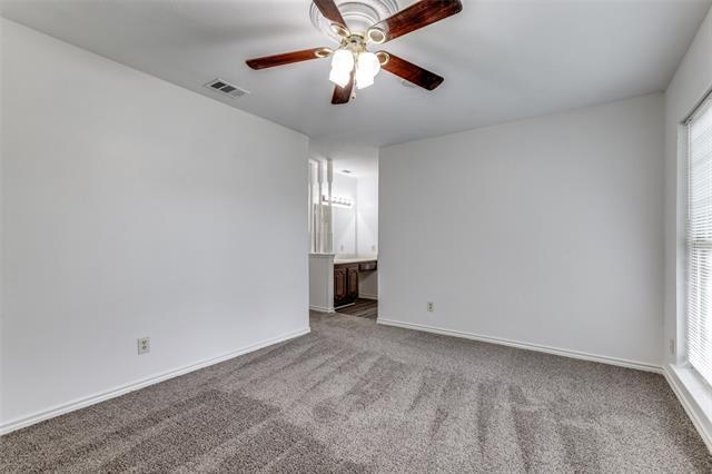 Building Photo - 517 Rosewood Ln