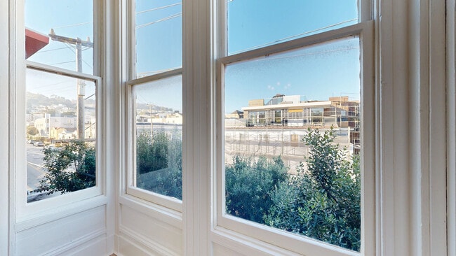 Building Photo - 3489 16th St