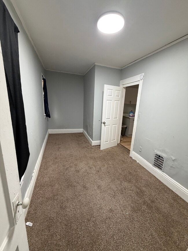 Building Photo - 59 Laser St