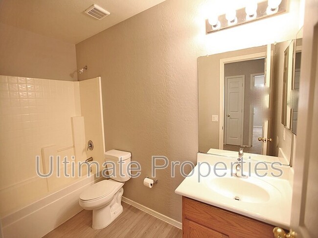 Building Photo - 3528 W Allens Peak Dr