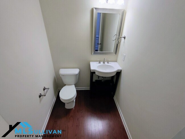 Building Photo - 5454 Jessip St